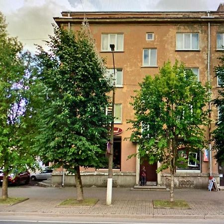 Happy Day Apartment Narva Bagian luar foto