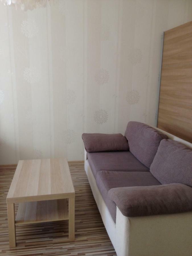 Happy Day Apartment Narva Bagian luar foto