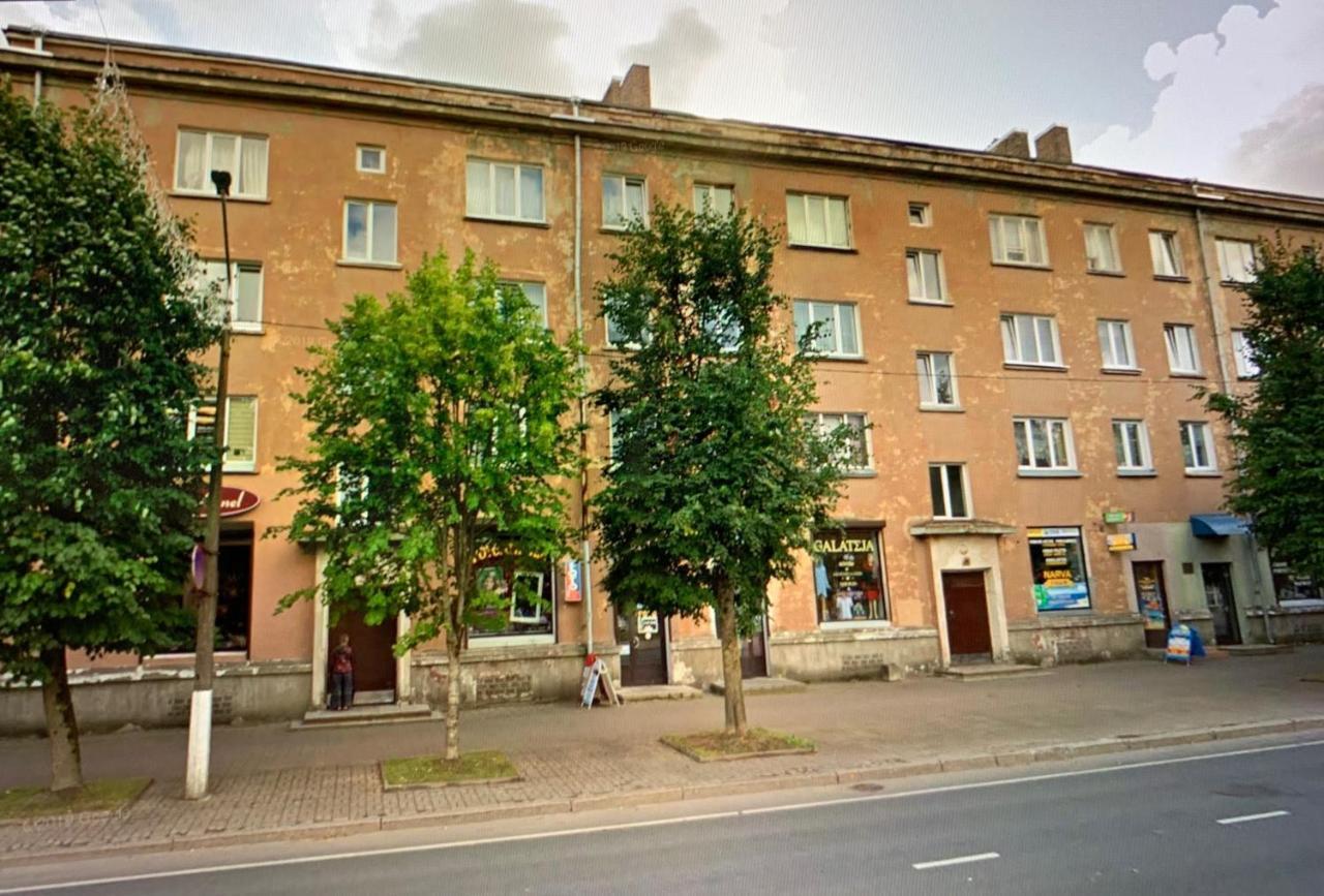 Happy Day Apartment Narva Bagian luar foto
