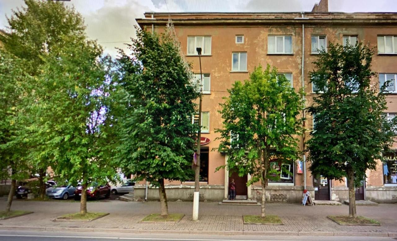 Happy Day Apartment Narva Bagian luar foto